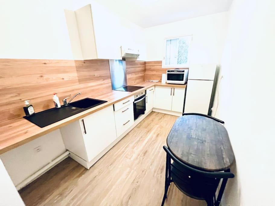 Nice 1 Bedroom In Chantilly Exterior photo